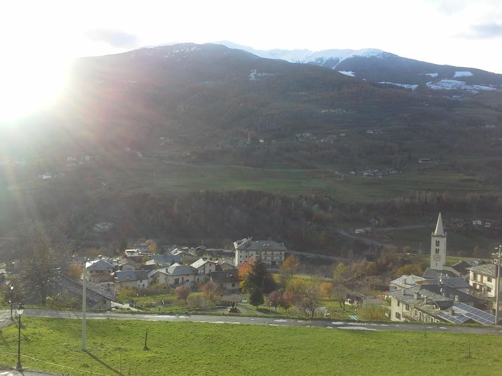 Apartmán Souvenir De Tsaneli Roisan Exteriér fotografie